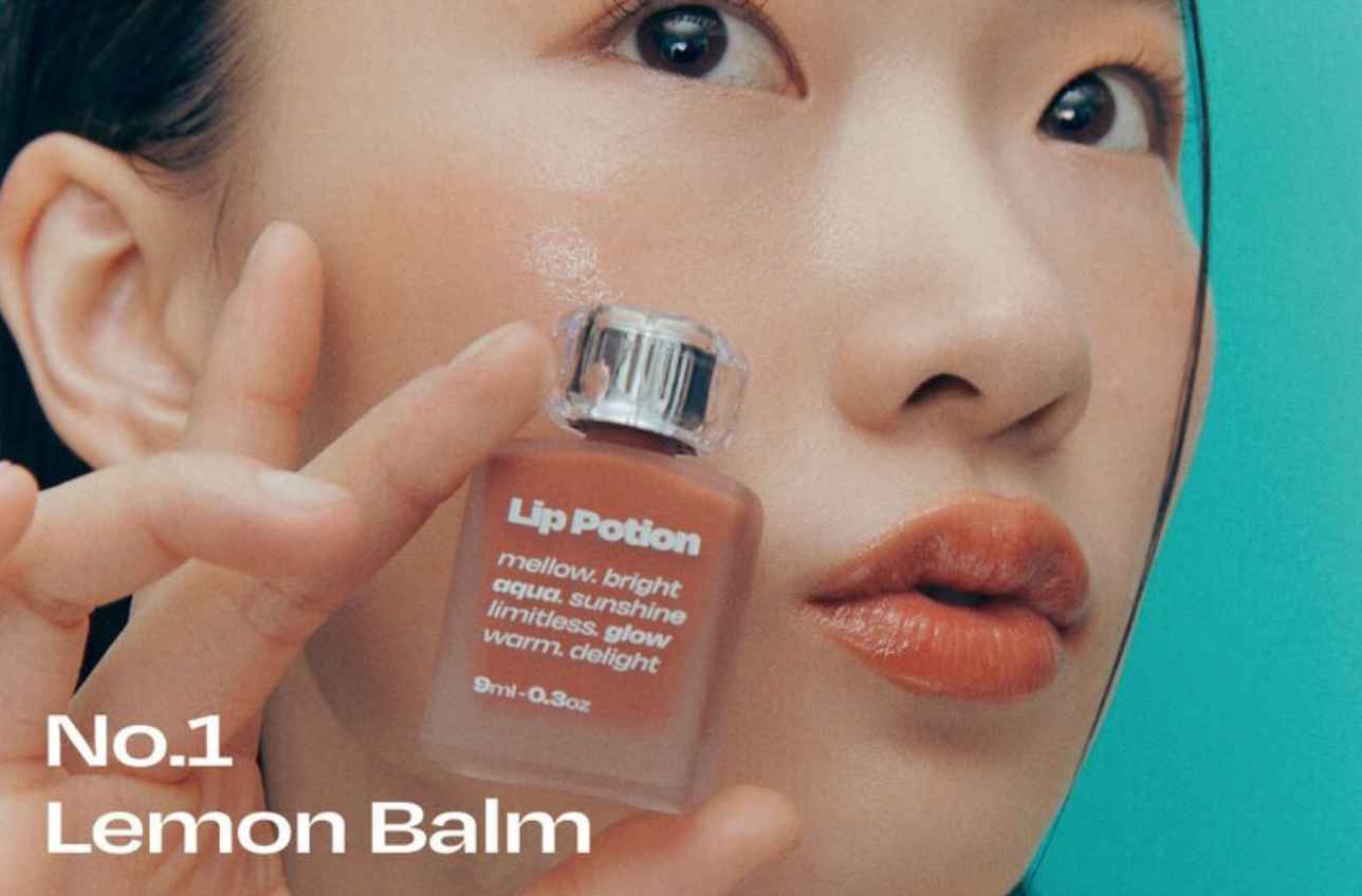 ALTERNATIVE STEREO - Lip Potion Aqua Glow #01 Lemon Balm