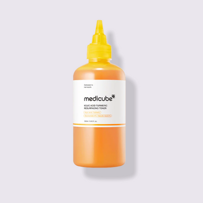 MEDICUBE - KOJIC ACID TURMERIC RESURFACING TONER 250ML