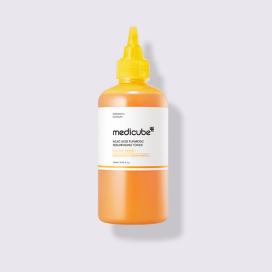 MEDICUBE - KOJIC ACID TURMERIC RESURFACING TONER 250ML