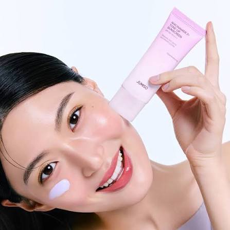 JUMISO - Niacinamide 3% Tone-Up Sunscreen SPF50+ PA++++ | Protector Solar Coreano Iluminador 40ml
